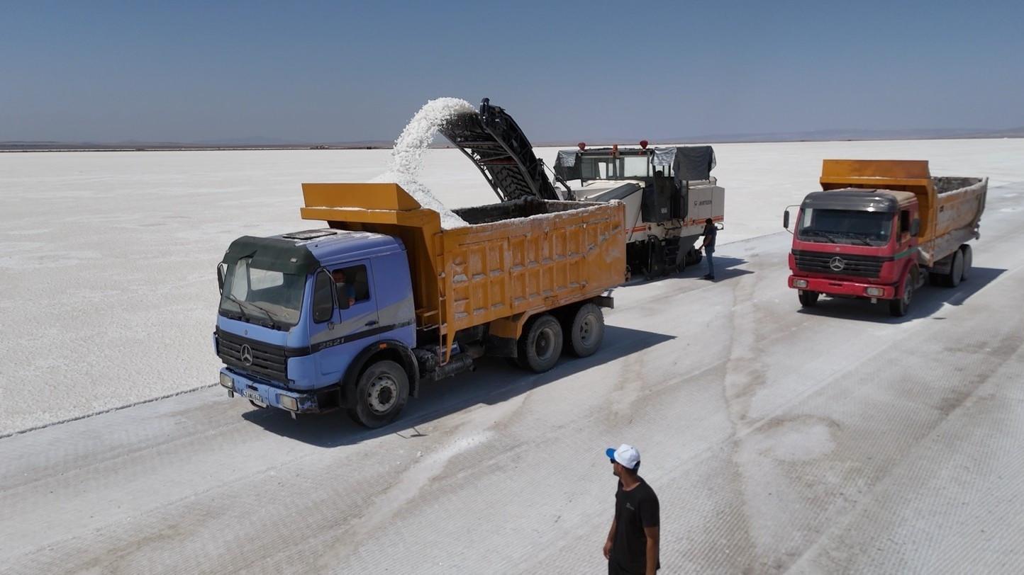 Microplastic-free Tuz Lake salt reaches global markets