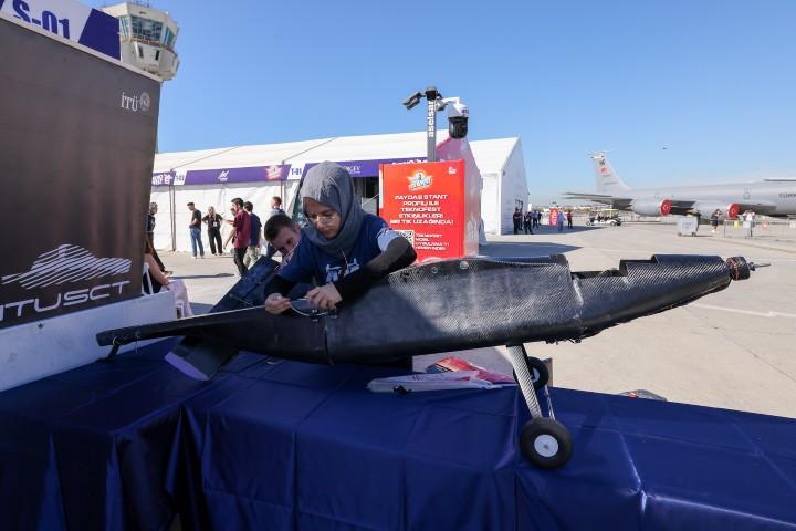 TEKNOFEST kapılarını açtı Dikkat çeken görüntüler