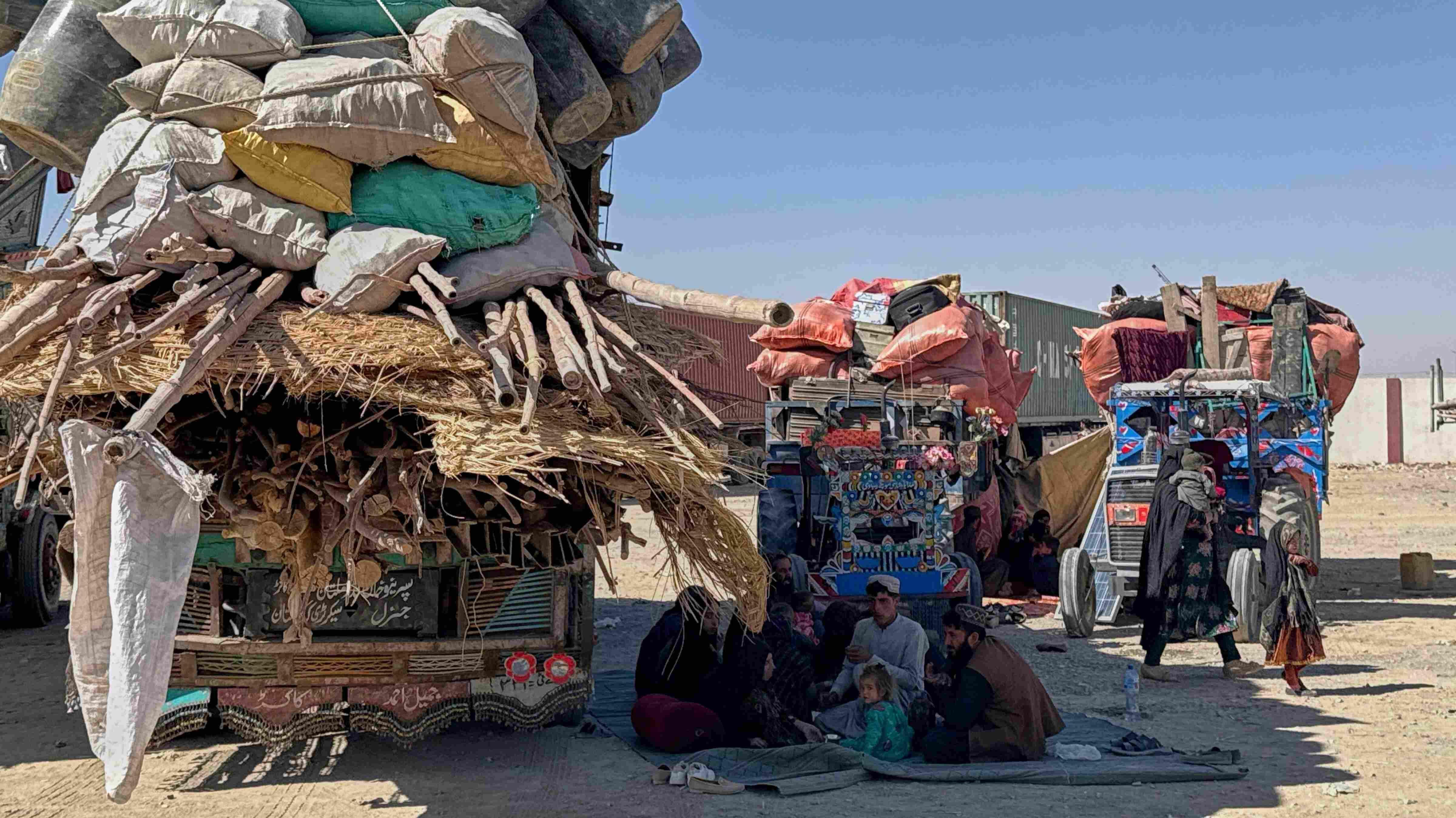 Pakistan-Afghan border crossings closed after clashes