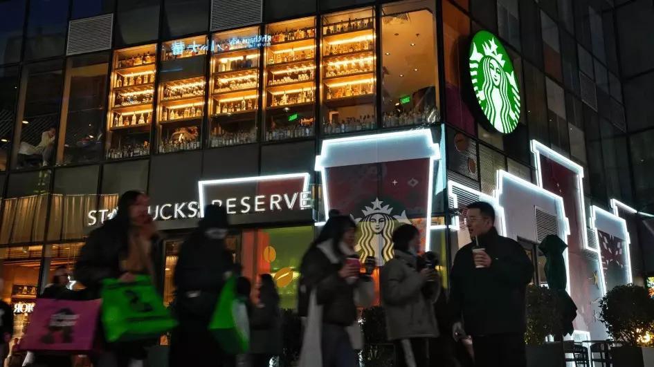 Starbucks files lawsuit against Mardin cafe over alleged trademark copy