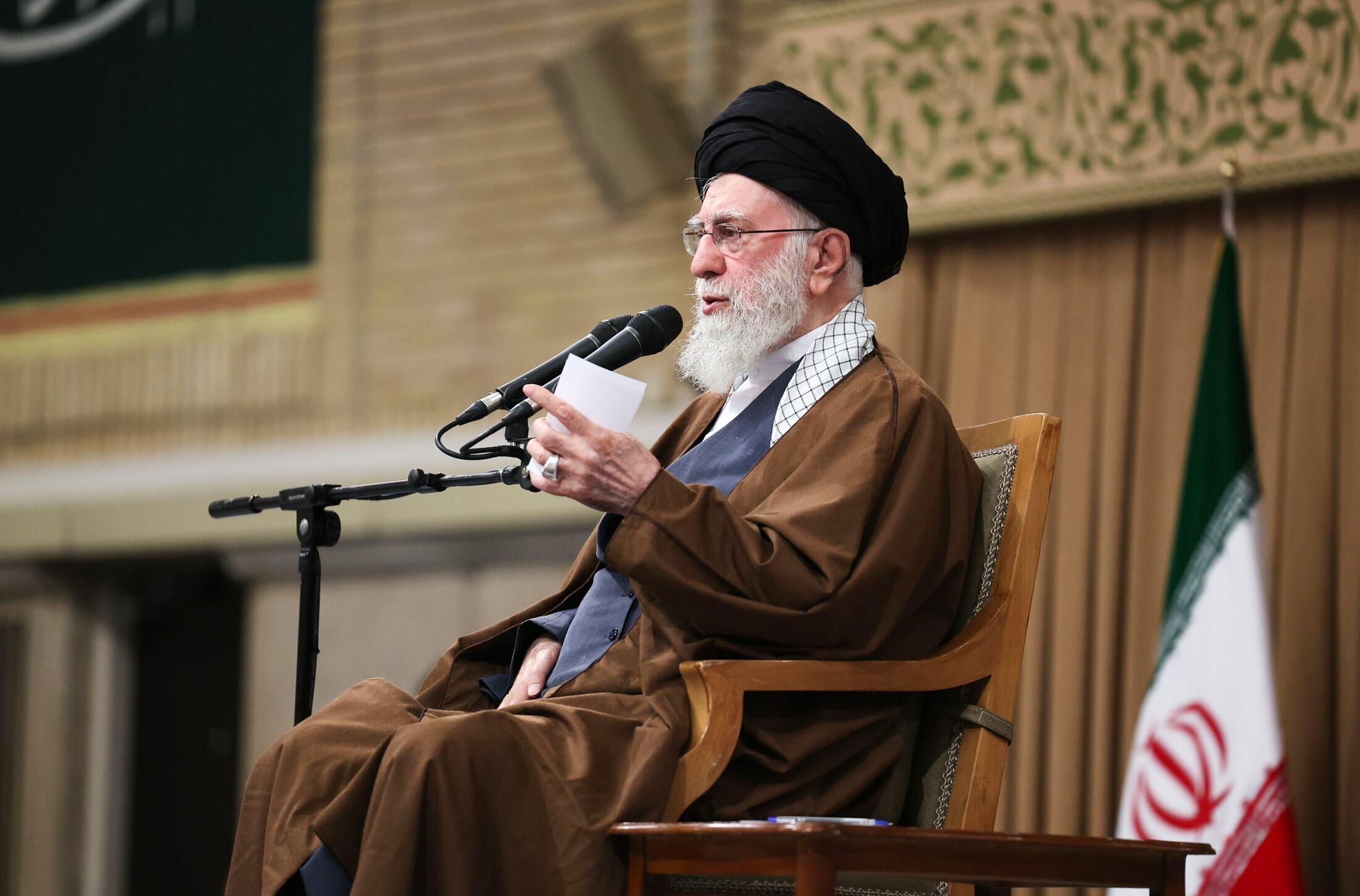 Iran Khamenei says will not cooperate with US while it backs Israel