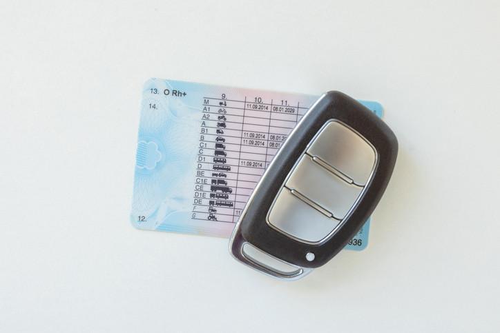 Ehliyet yenileme süresi bitti mi, uzatıldı mı, cezası ne kadar Ehliyet yenileme süresi bitti mi, uzatıldı mı, cezası ne kadar