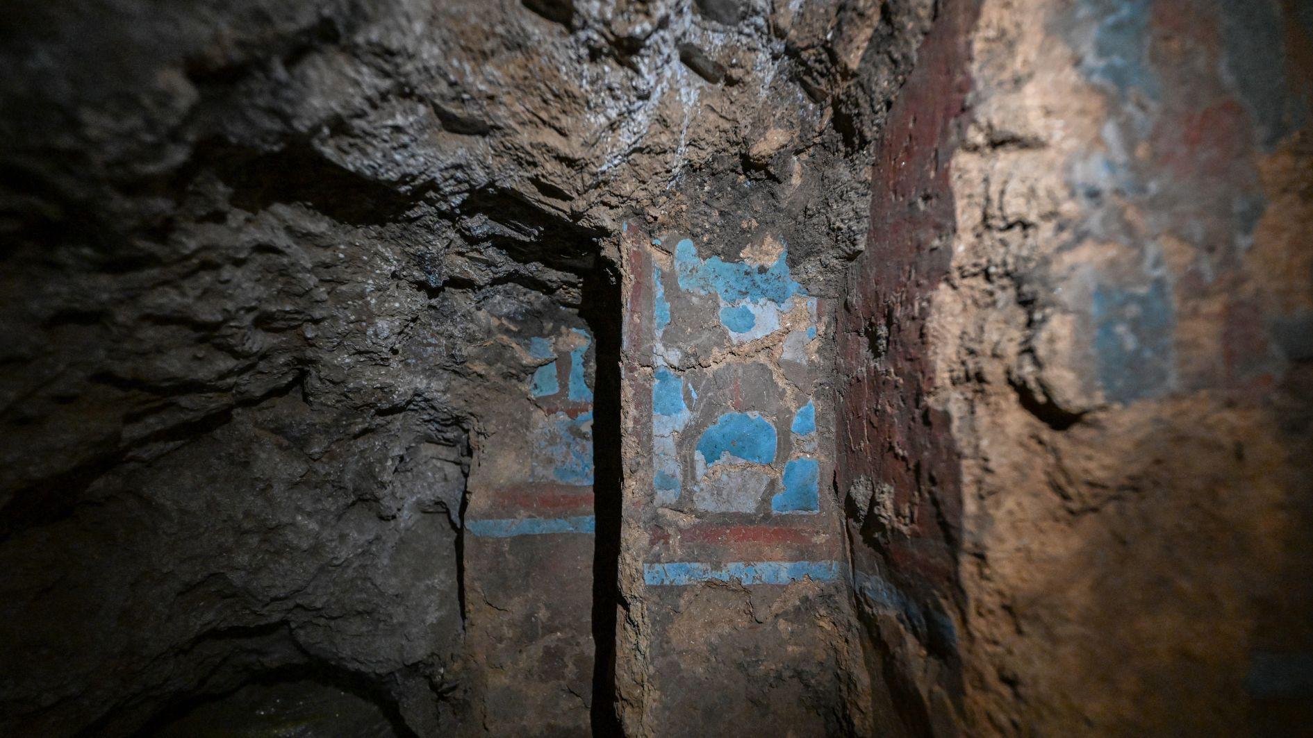 Wall paintings in Urartian structure under protection