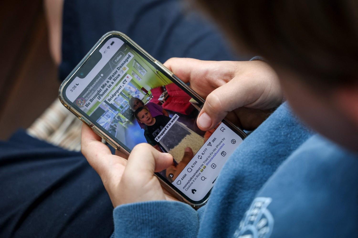 Reddit, Kick to be included in Australia's social media ban