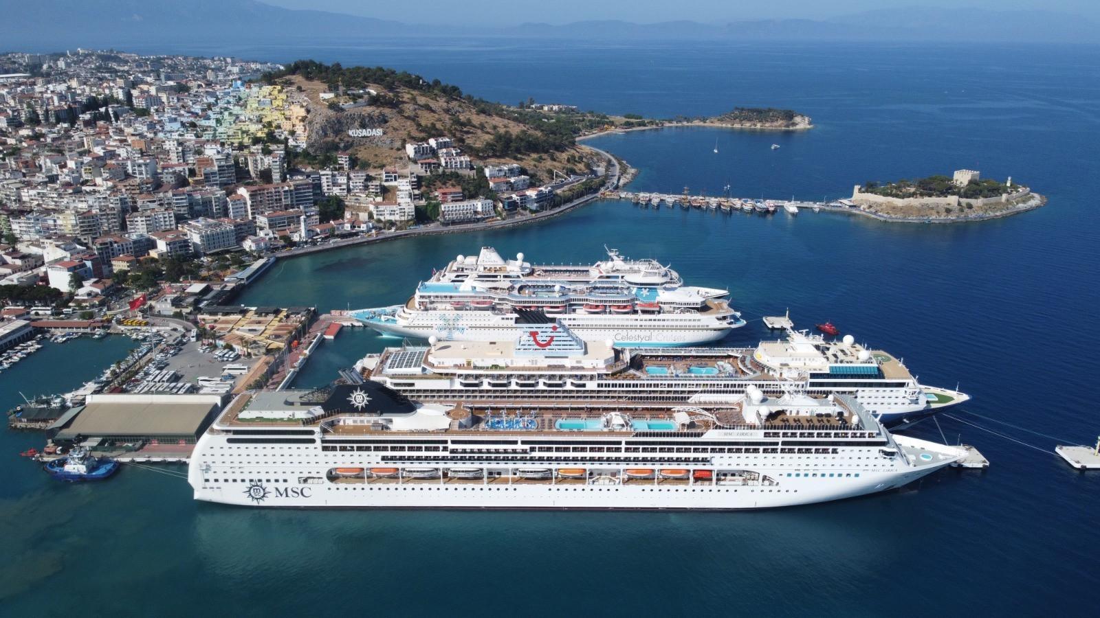 Ports surpass 2 million cruise passengers in 10 months