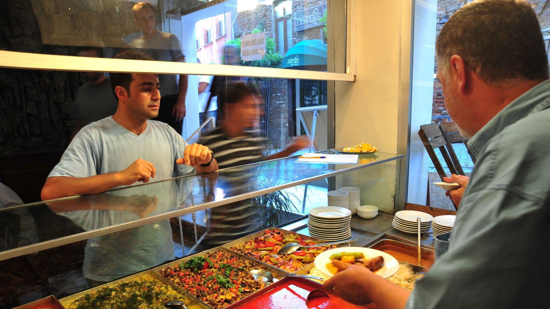 Restaurants plan boycott over high app fees, eye new local platform