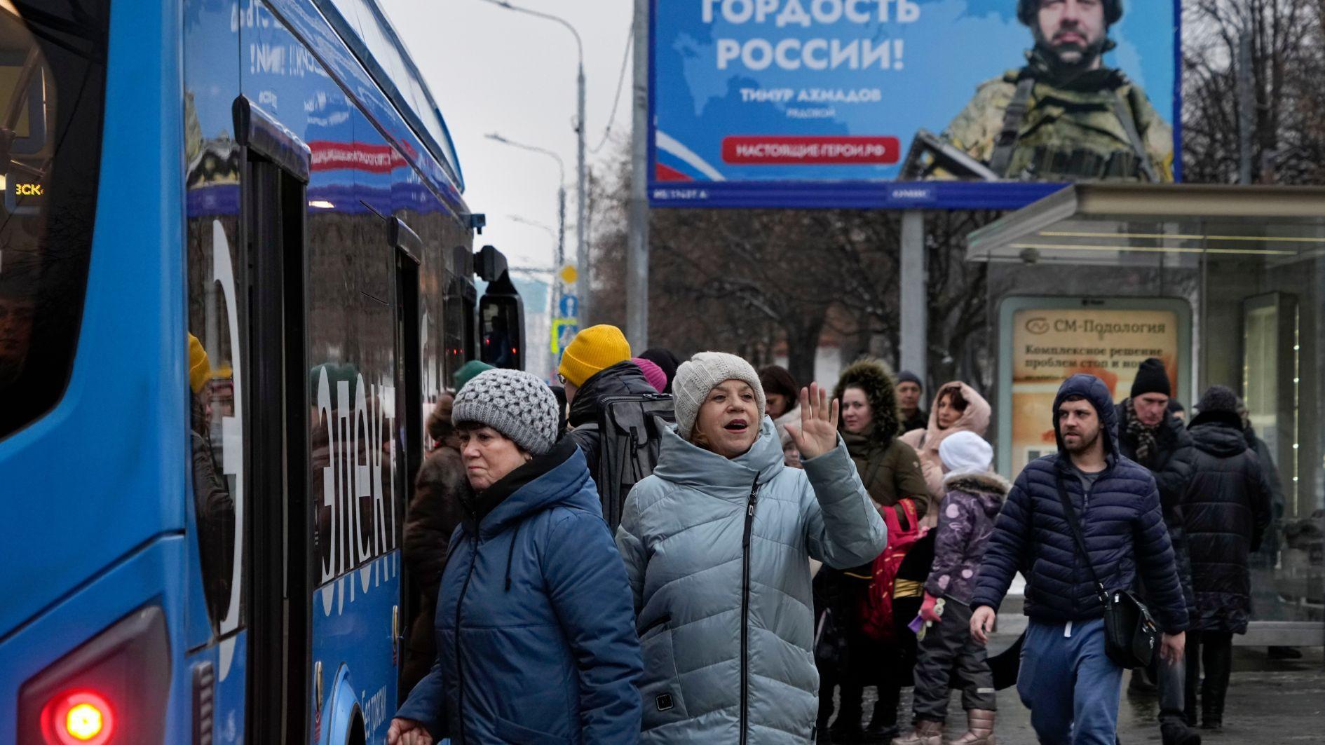 Kremlin turns to consumers for revenue amid war economy