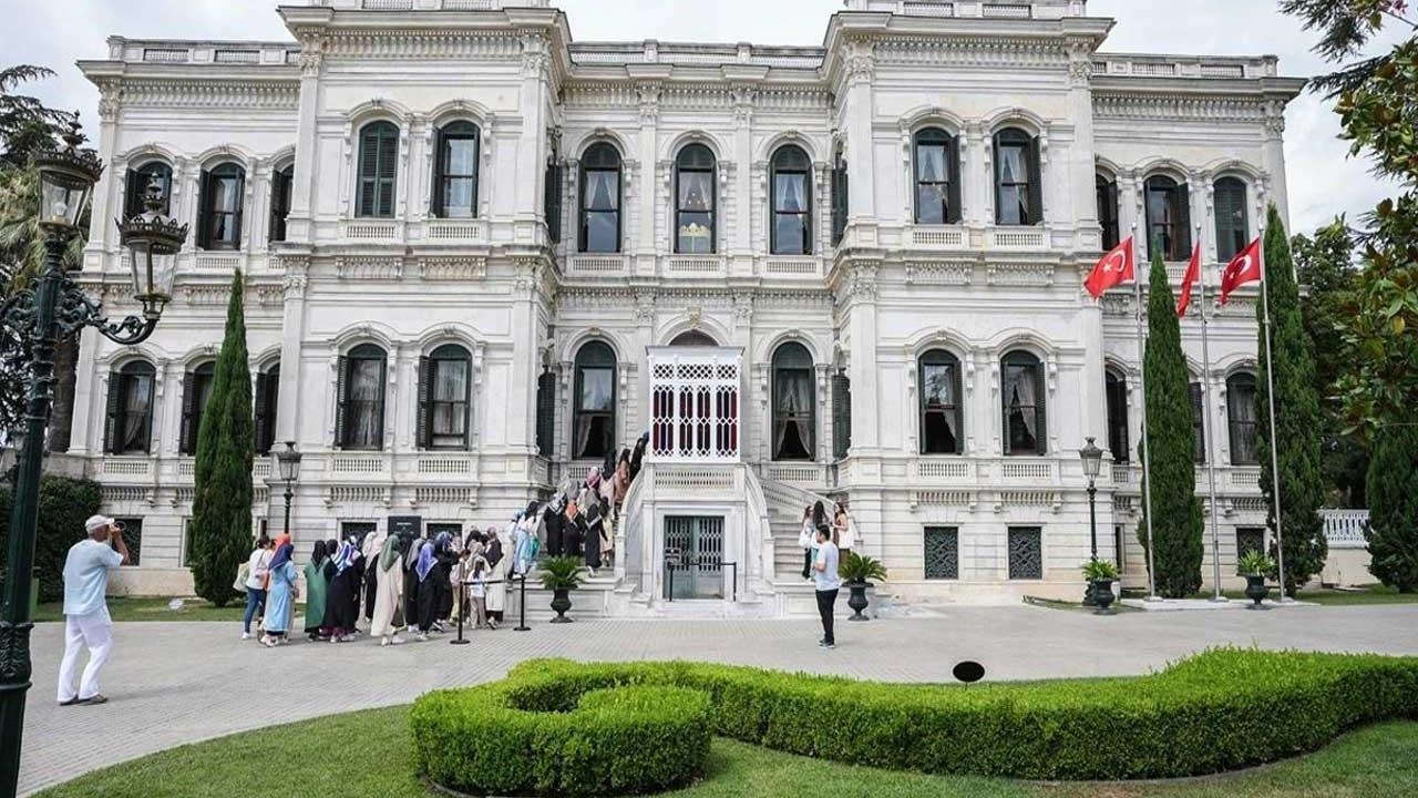 National Palaces to host leading museum directors