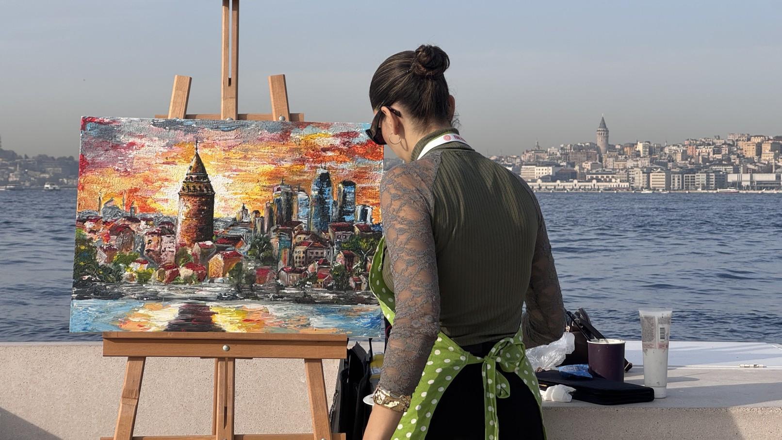 Teachers capture Istanbul’s beauty on canvas from Maiden’s Tower