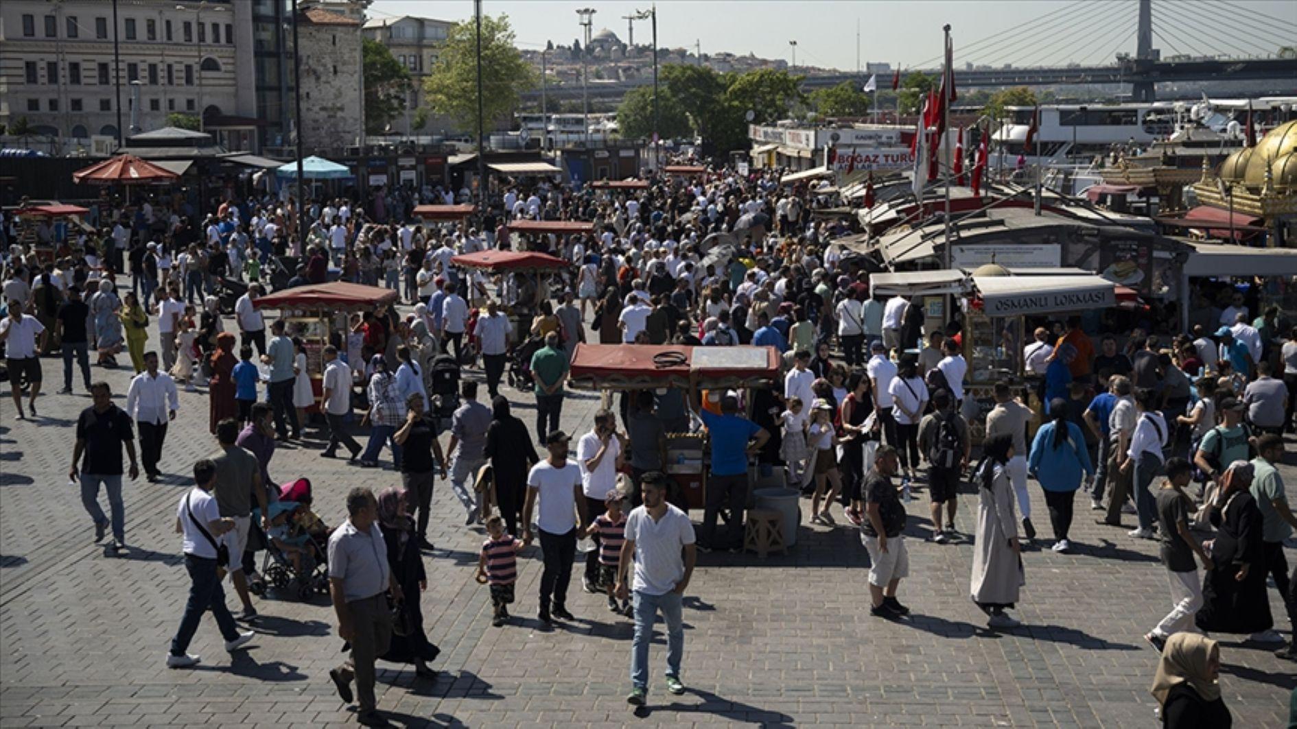 Türkiye’s population nears 86 million amid declining birth rates