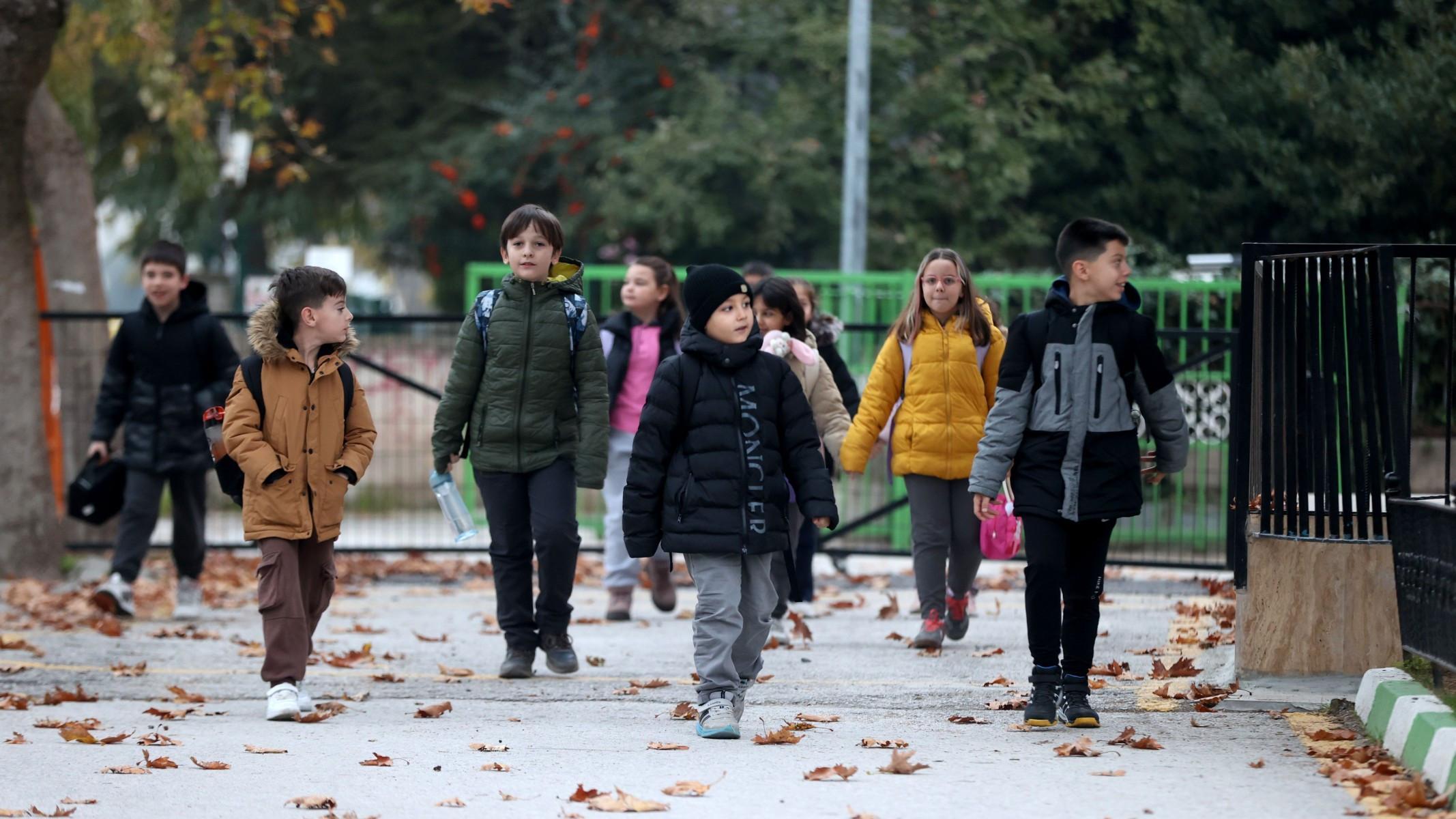 Türkiye weighs ending one-week midterm breaks