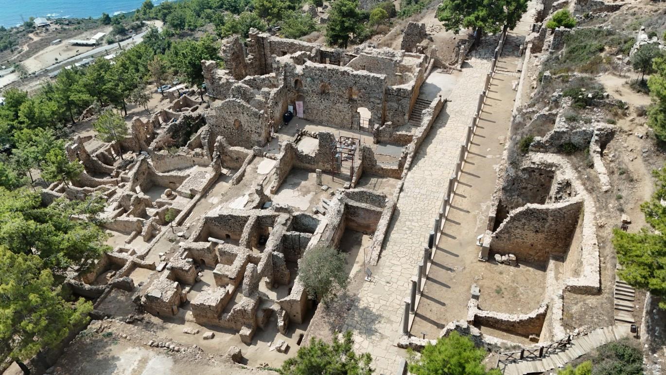 Syedra excavations reveal quarter of ancient city