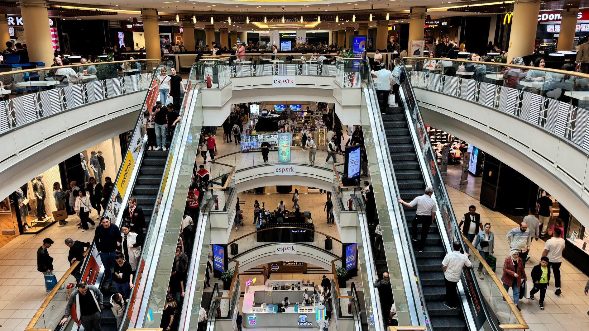 Economists forecast November inflation at 1.3 percent