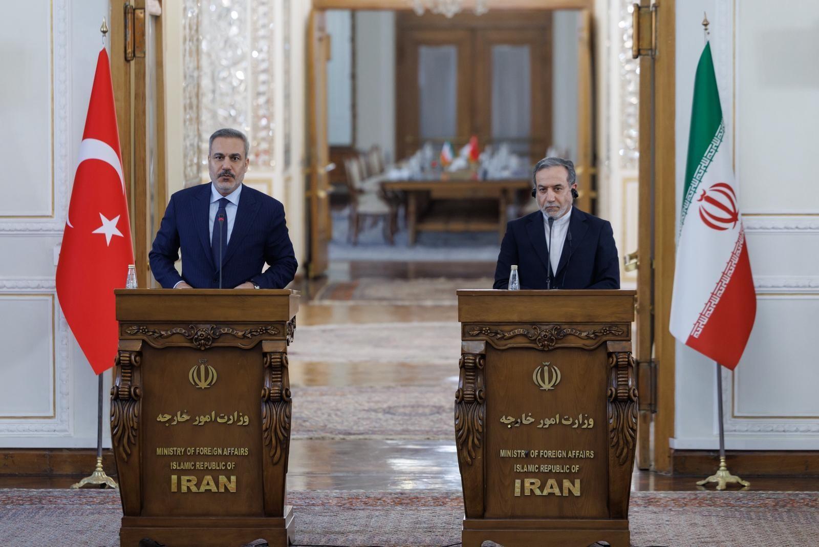 Turkish, Iranian FM's vow to ramp up trade, security ties