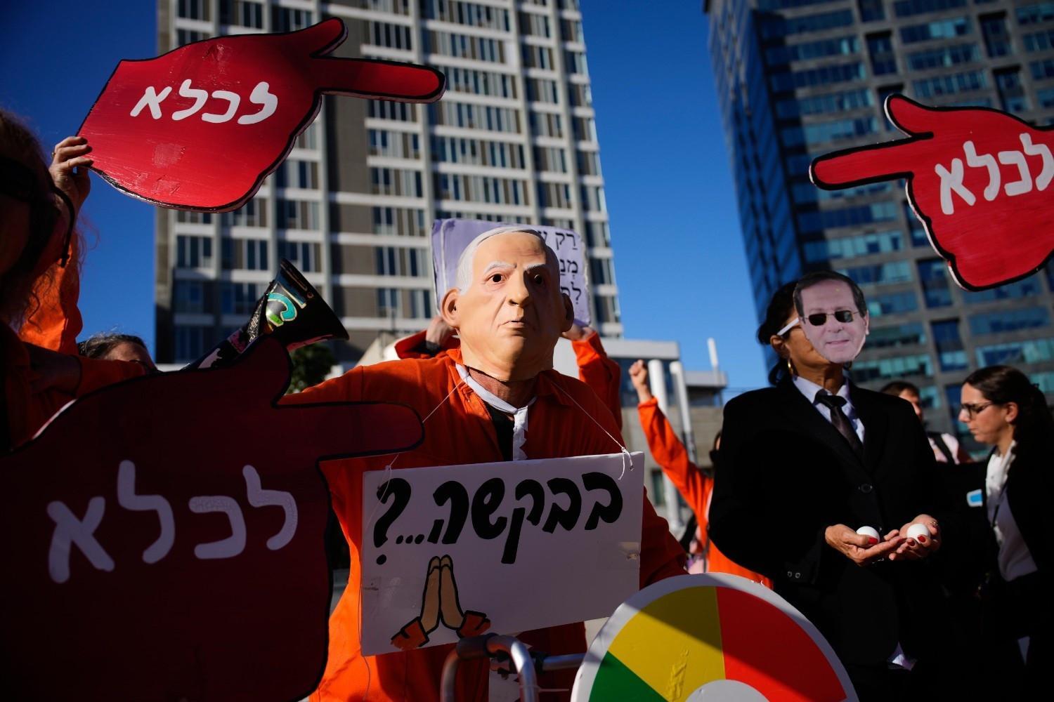 Netanyahu’s pardon bid sparks political firestorm in Israel