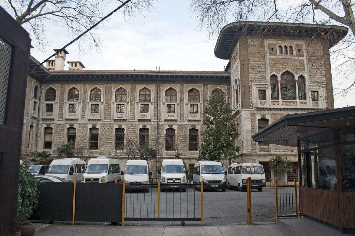 Elite high school scandal highlights rising tide of student misconduct