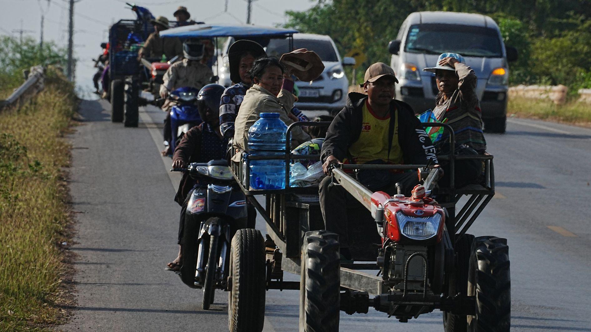 Cambodia-Thailand clashes spread on border as toll rises