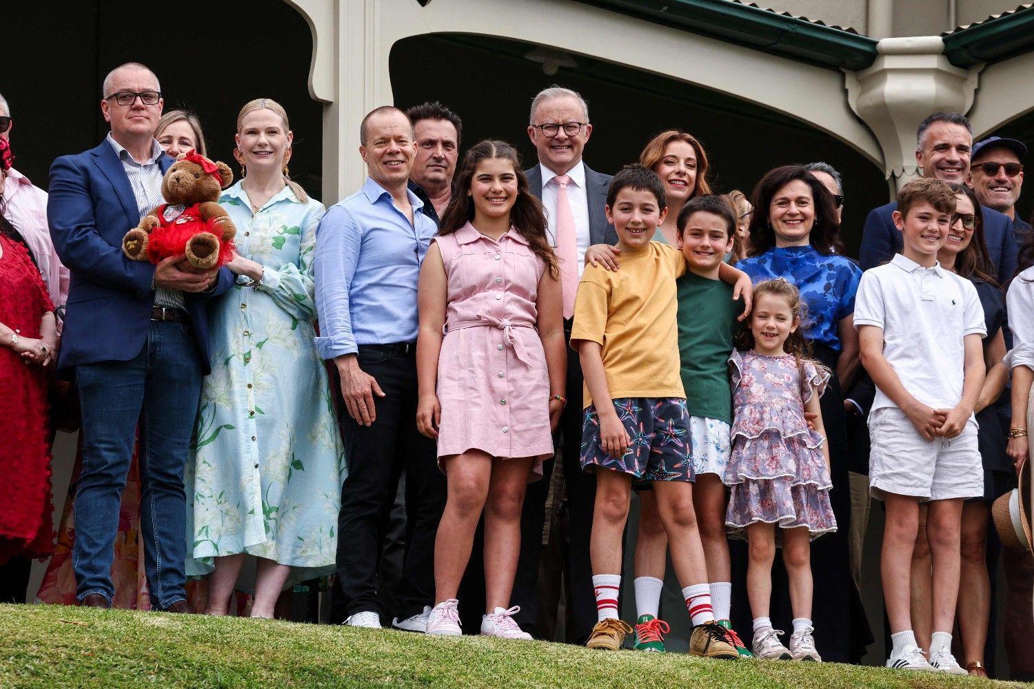 Australia bans under-16s from social media in world-first crackdown