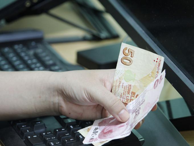 ZAMLI EHLİYET ÜCRETİ 2026 (YILBAŞI ÖDEME TUTARI) || Yeni ehliyet ücretleri ne kadar oldu Yeni sürücü belgesi ücreti yürürlüğe girdi mi, ne zaman geçerli olacak ZAMLI EHLİYET ÜCRETİ 2026 (YILBAŞI ÖDEME TUTARI) || Yeni ehliyet ücretleri ne kadar oldu Yeni sürücü belgesi ücreti yürürlüğe girdi mi, ne zaman geçerli olacak