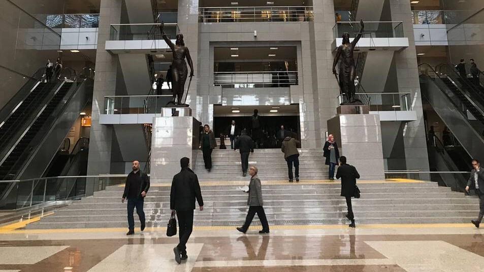 Türkiye introduces sanctions for lawyers breaching professional ethics