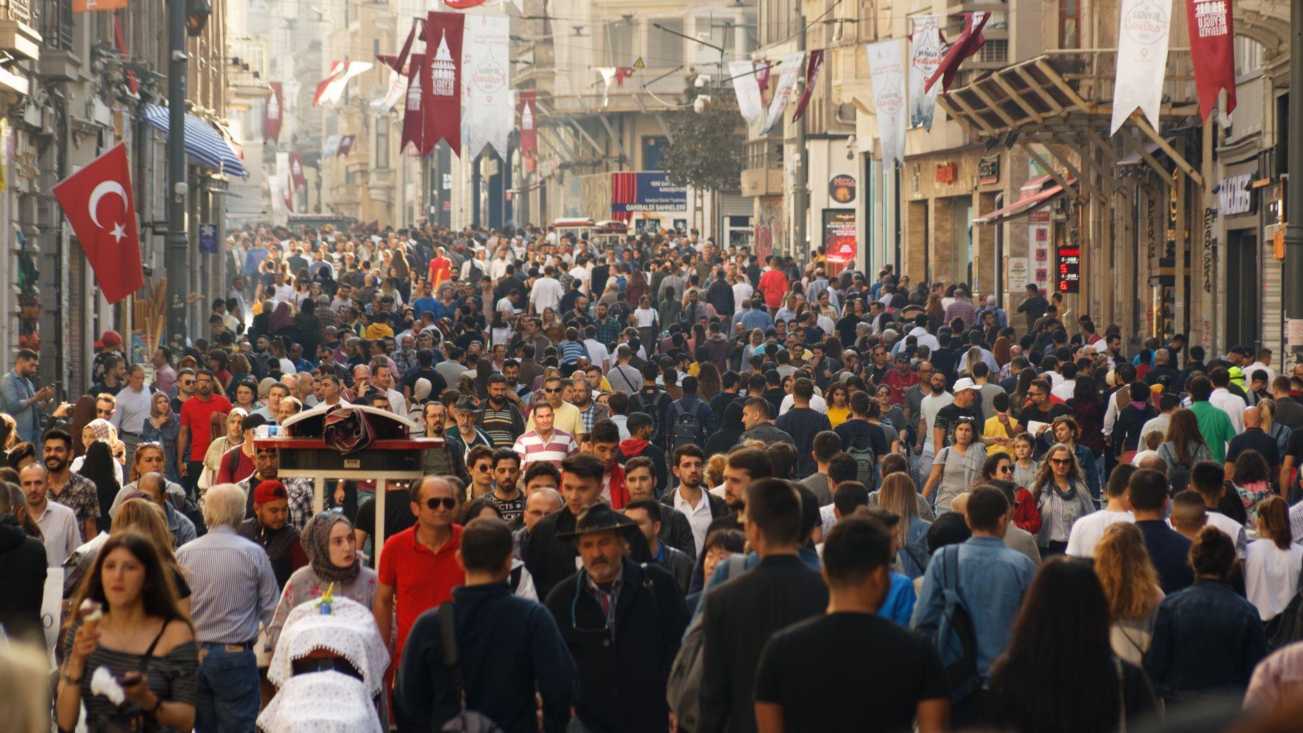 Highest earners' share in total income at 48 percent