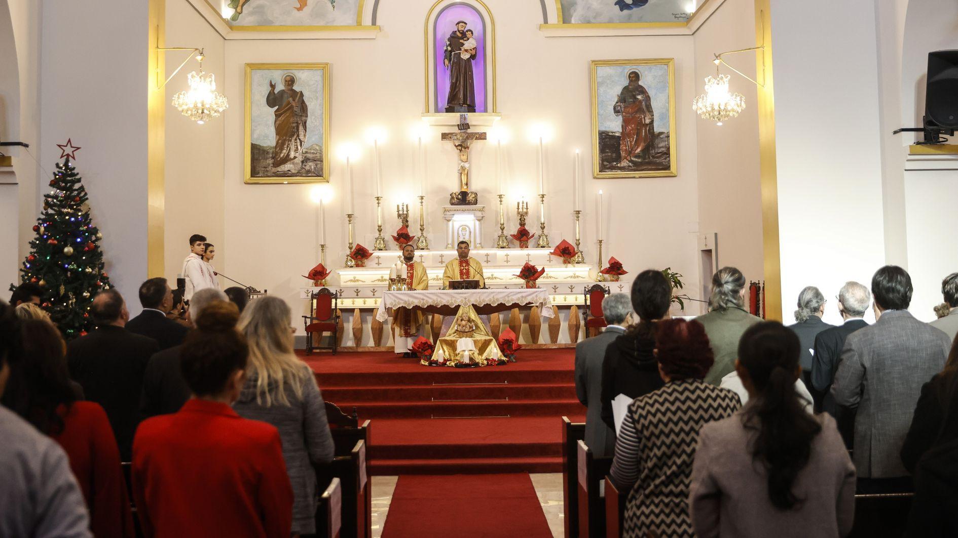 Christian communities across Türkiye embrace spirit of Christmas