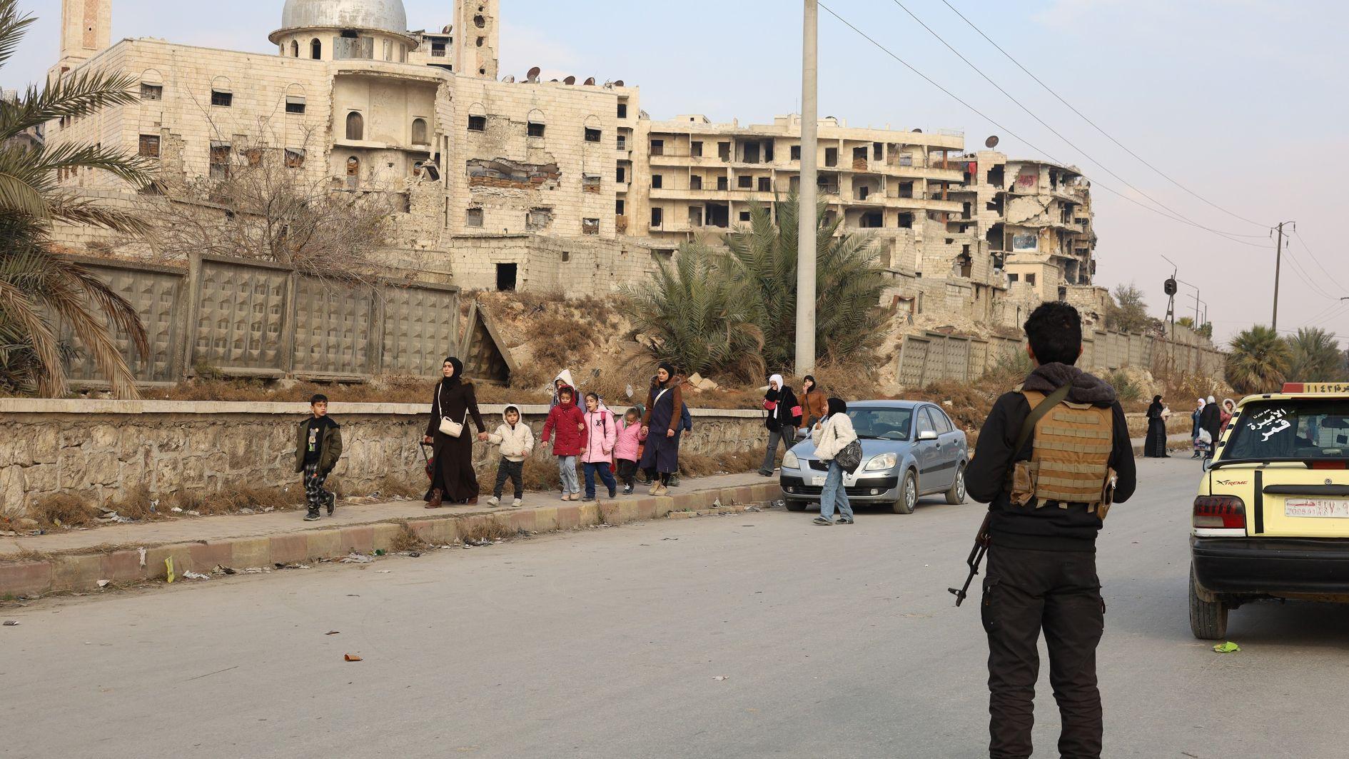 Damascus halts talks with SDF, denies progress on integration deal