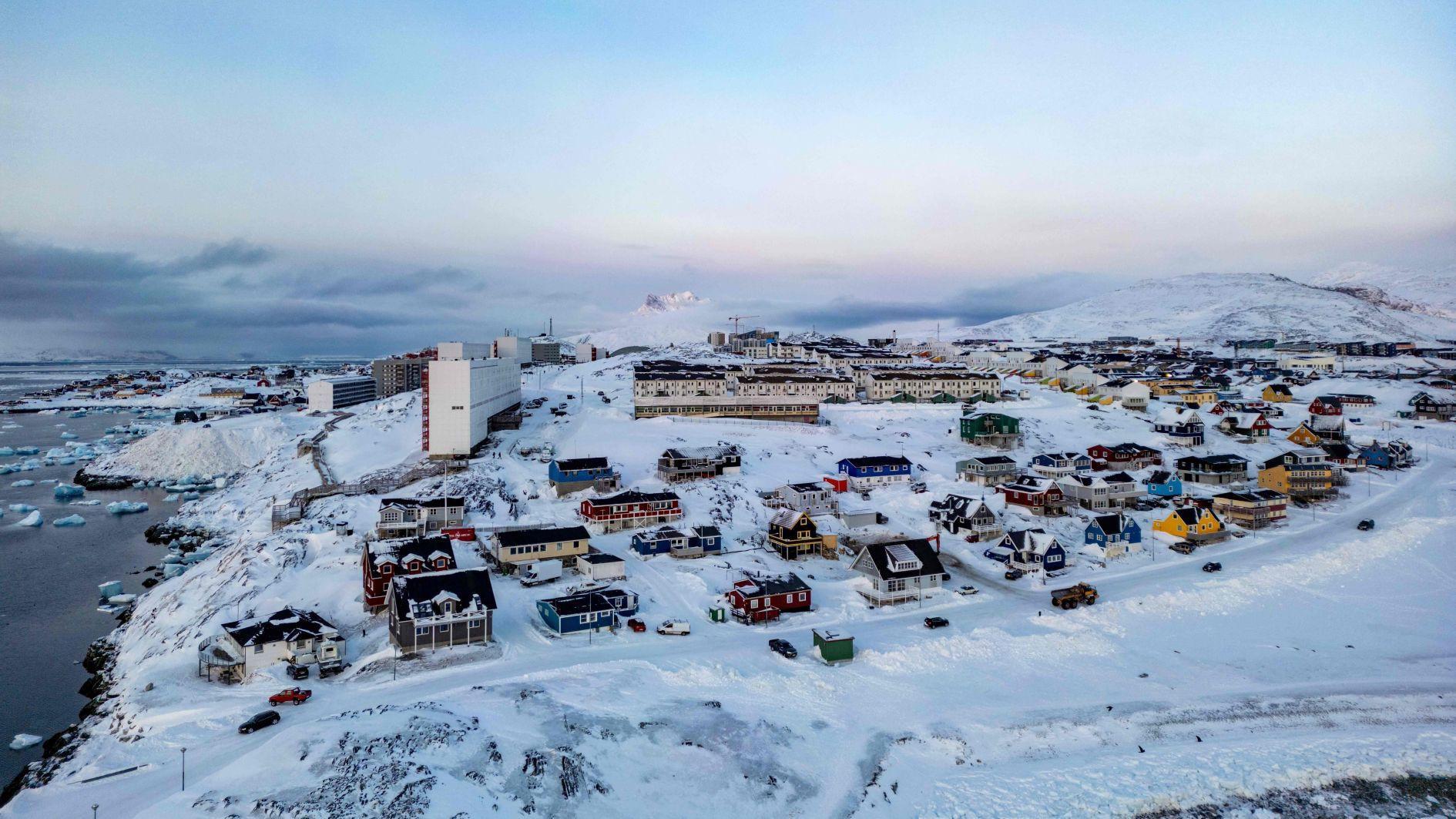 Trump weighs military option to acquire Greenland