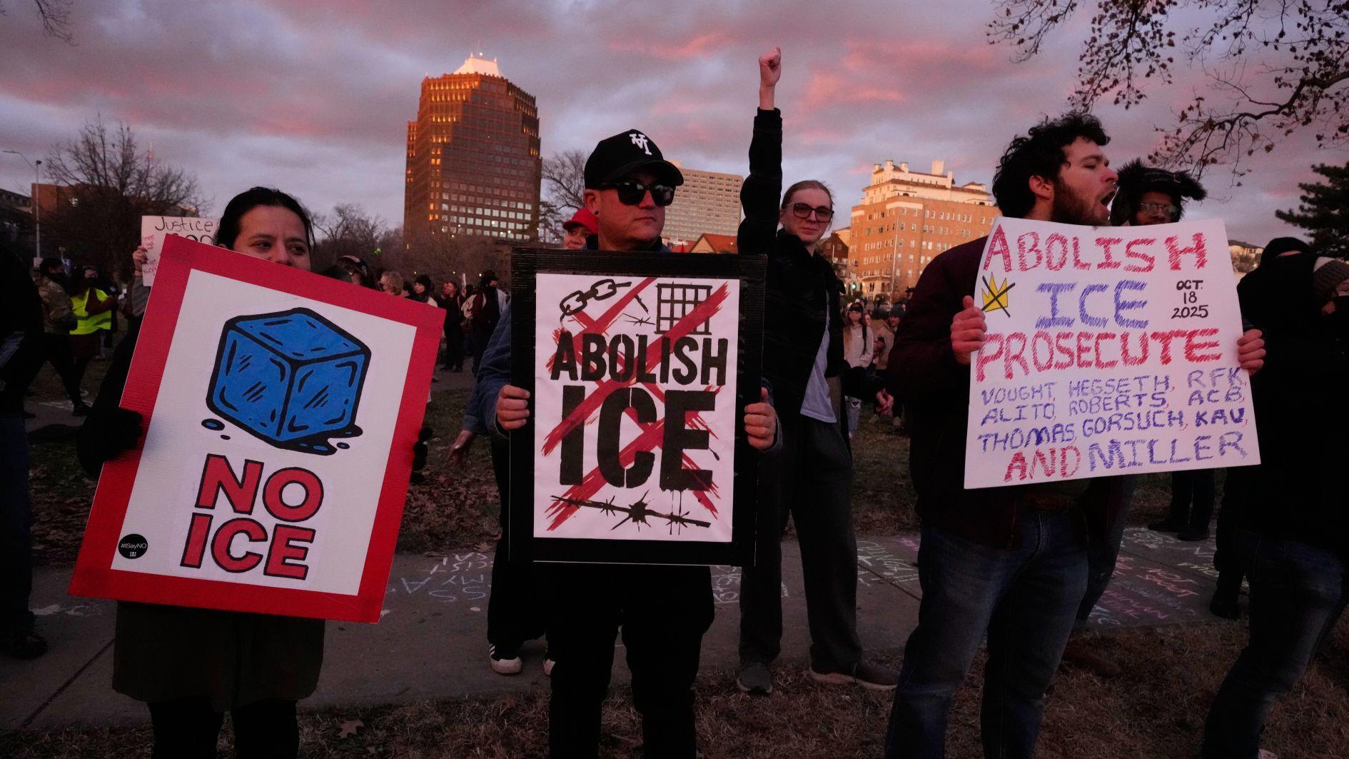 Rallies across US after woman shot and killed by ICE agent