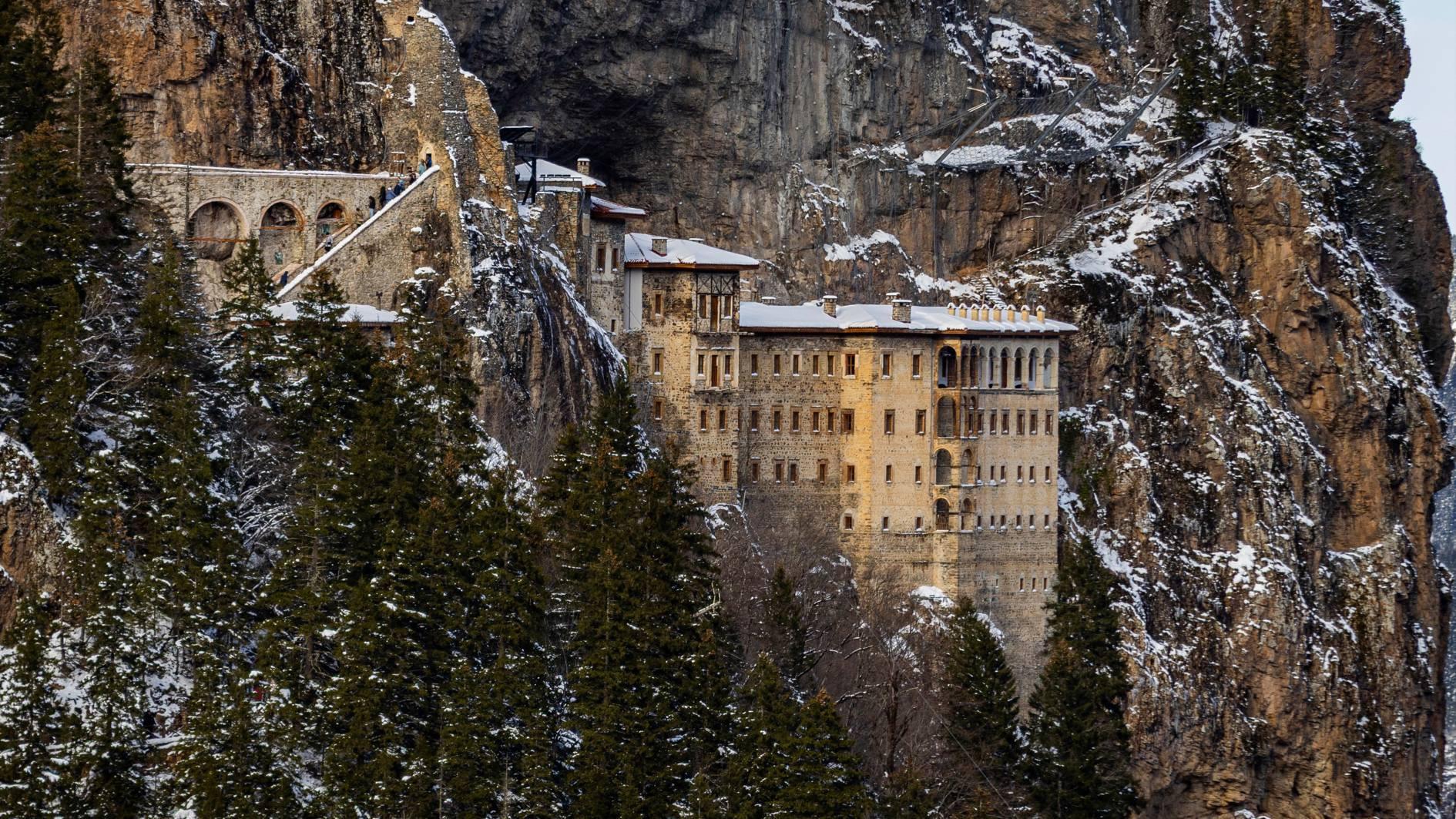 Sümela Monastery welcomes over 514,000 visitors in 2025