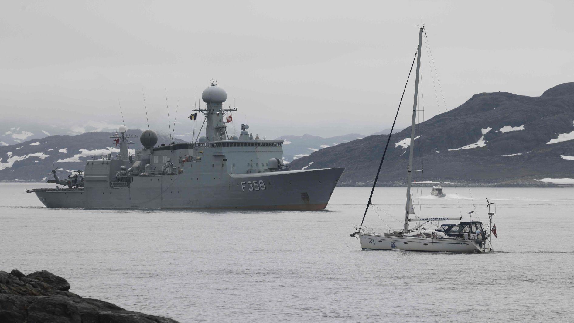 Germany, France to send troops to Greenland