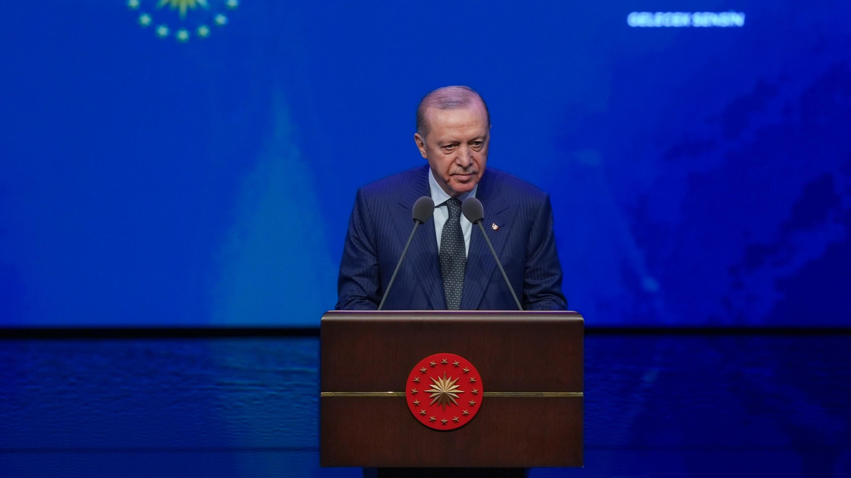 Erdoğan calls for ‘mobilization’ to combat addiction