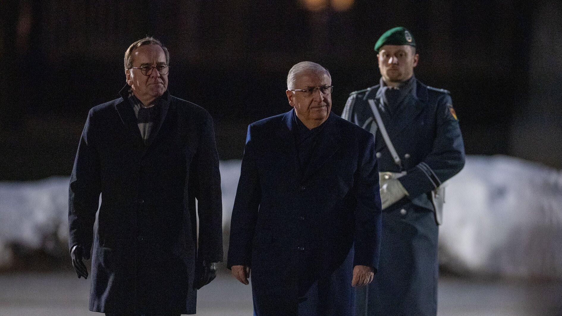 Turkish, German defense ministers hold talks in Berlin