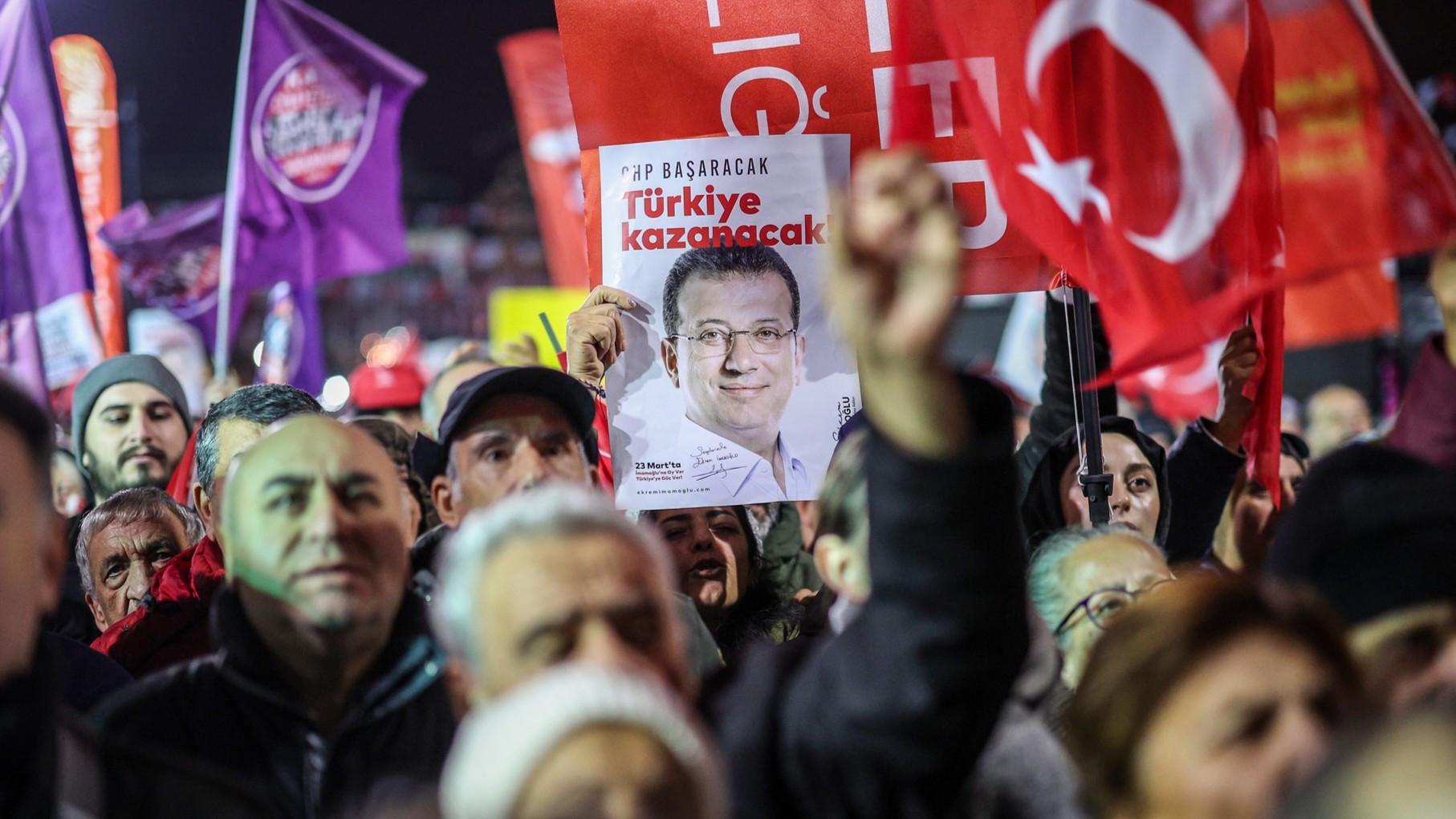 İmamoğlu’s challenge against diploma annulment heard in court