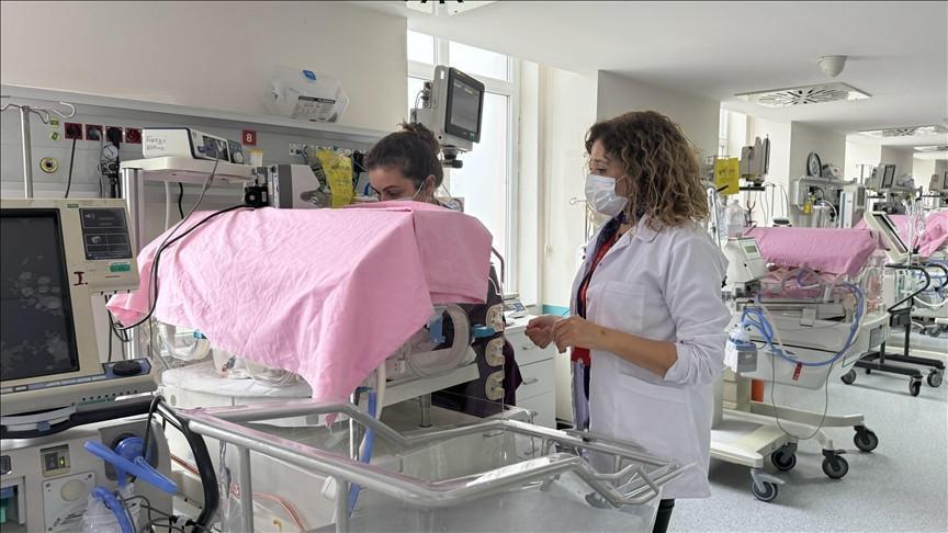 Türkiye records 889,598 births in 2025