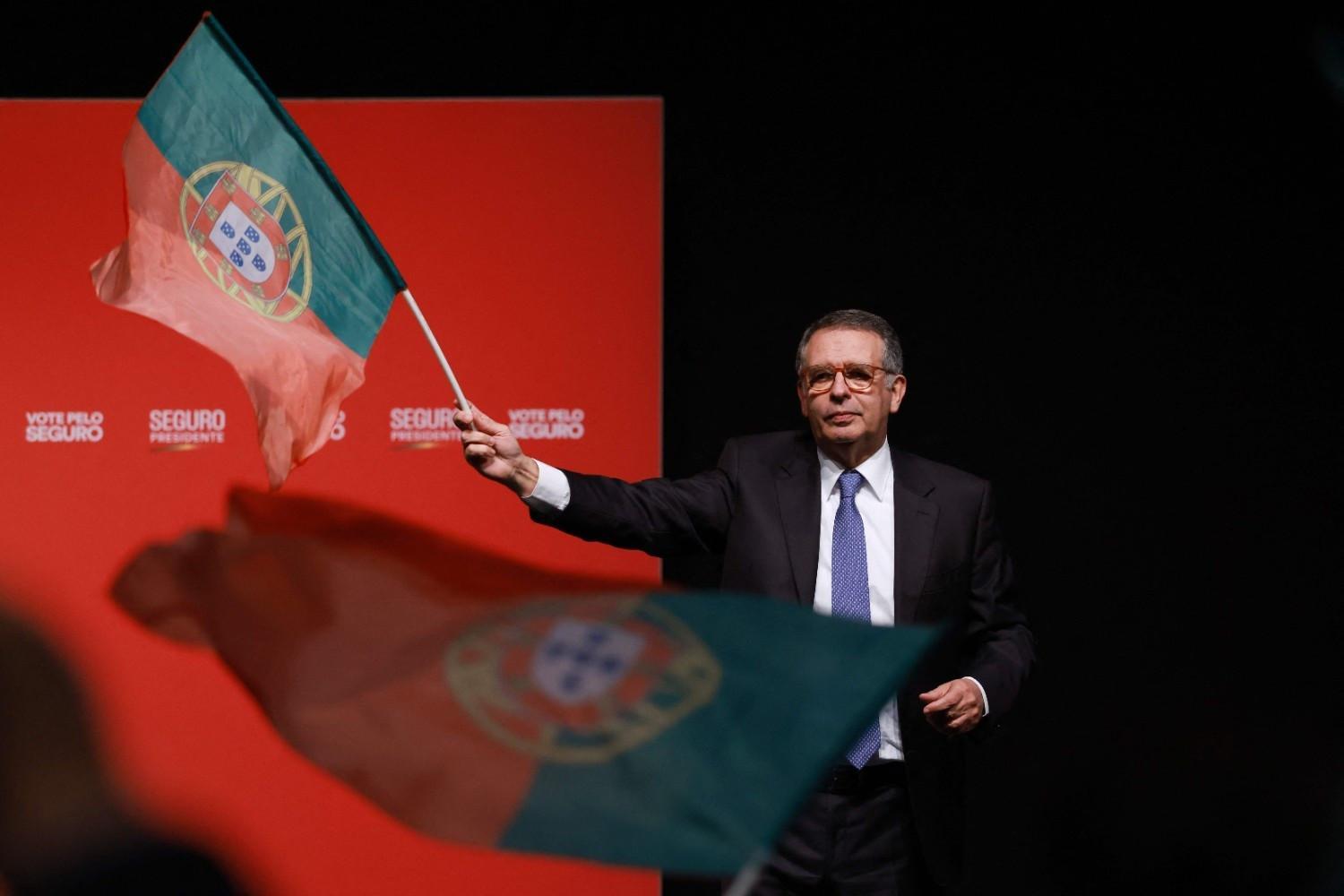 Socialist to face far-right candidate for Portugal's presidency