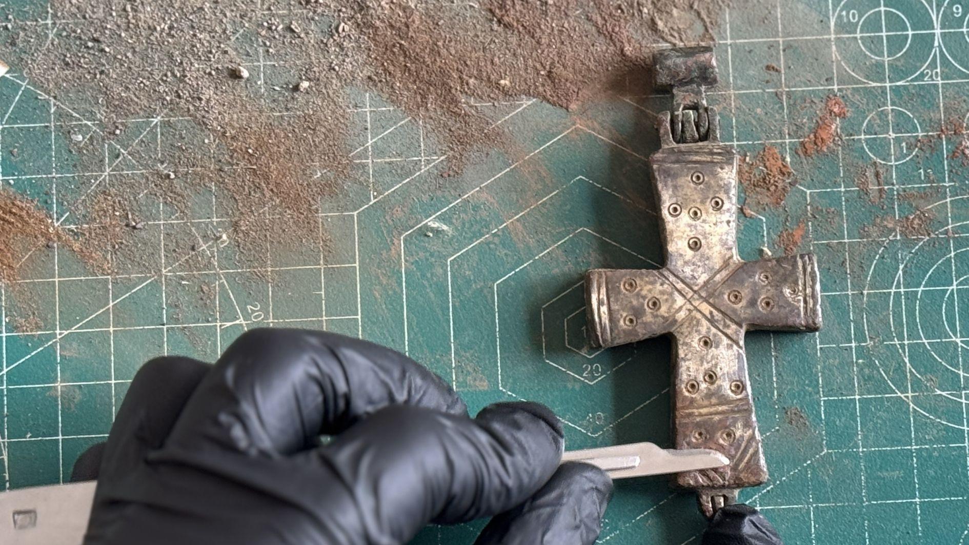 Sealed bronze cross found at ancient Lystra restored