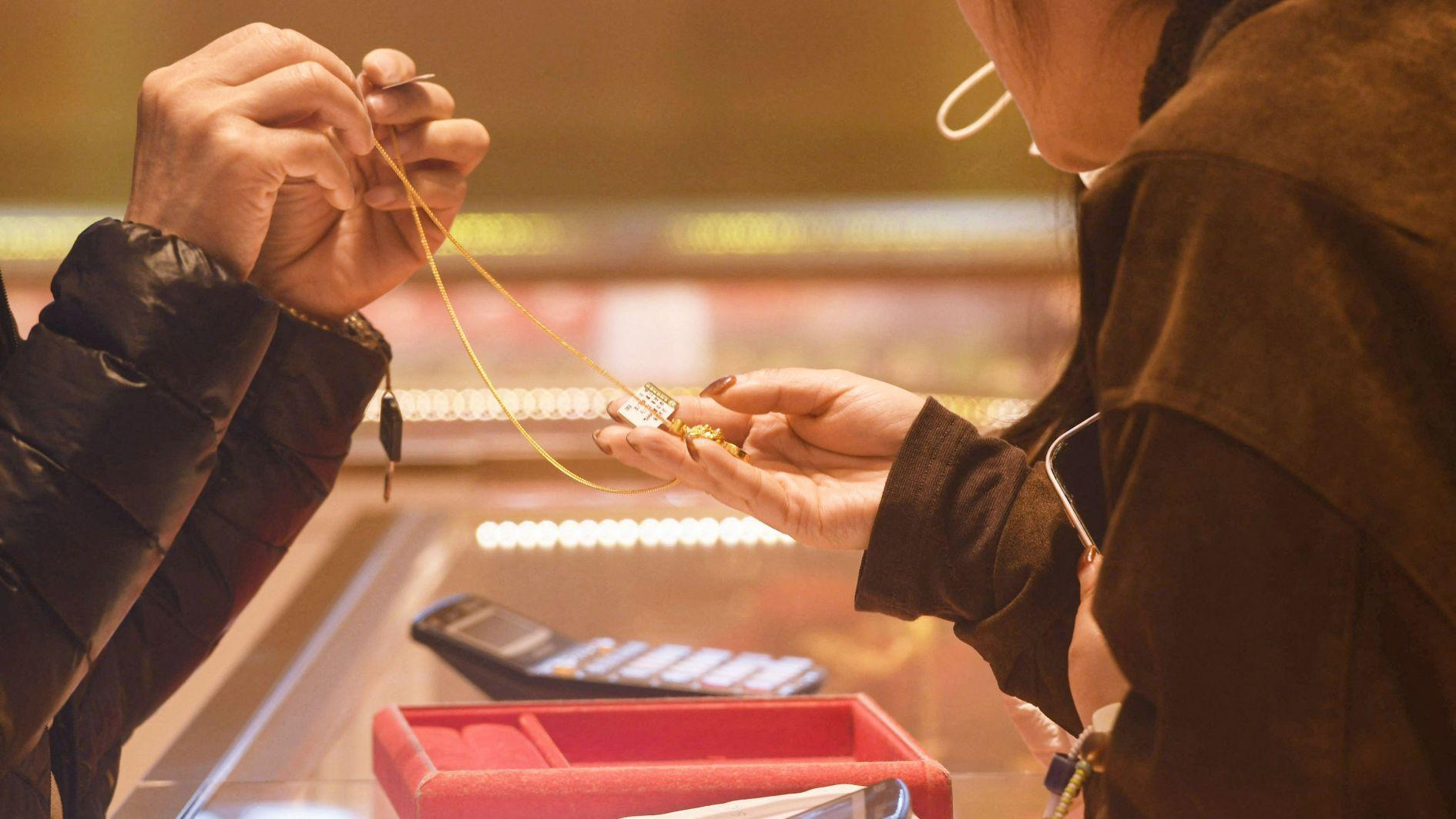 Gold soars past $5,500 as Trump sabre rattles over Iran