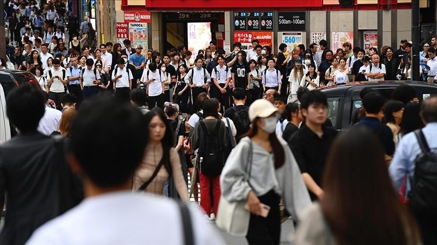 Street robbers steal $2.7 mln in cash in rare Tokyo heist