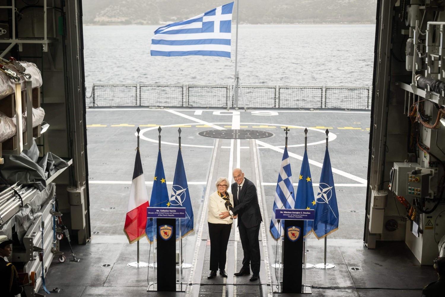 Greece, France working to renew defense pact