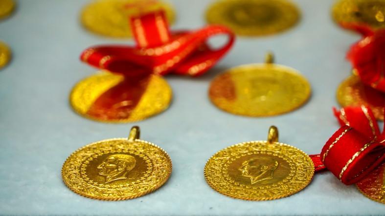 ALTINDA DEĞER KAYBI SÜRÜYOR