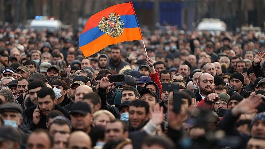 Diplomatic shift, elections see Armenia battle Russian disinformation