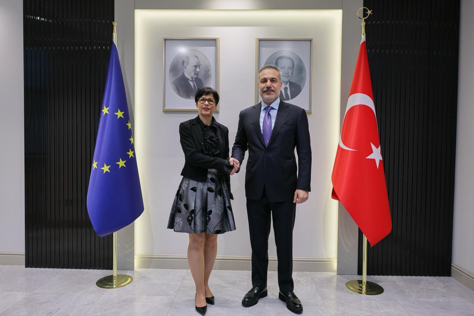 Türkiye eyes new, strong perspective in ties with EU