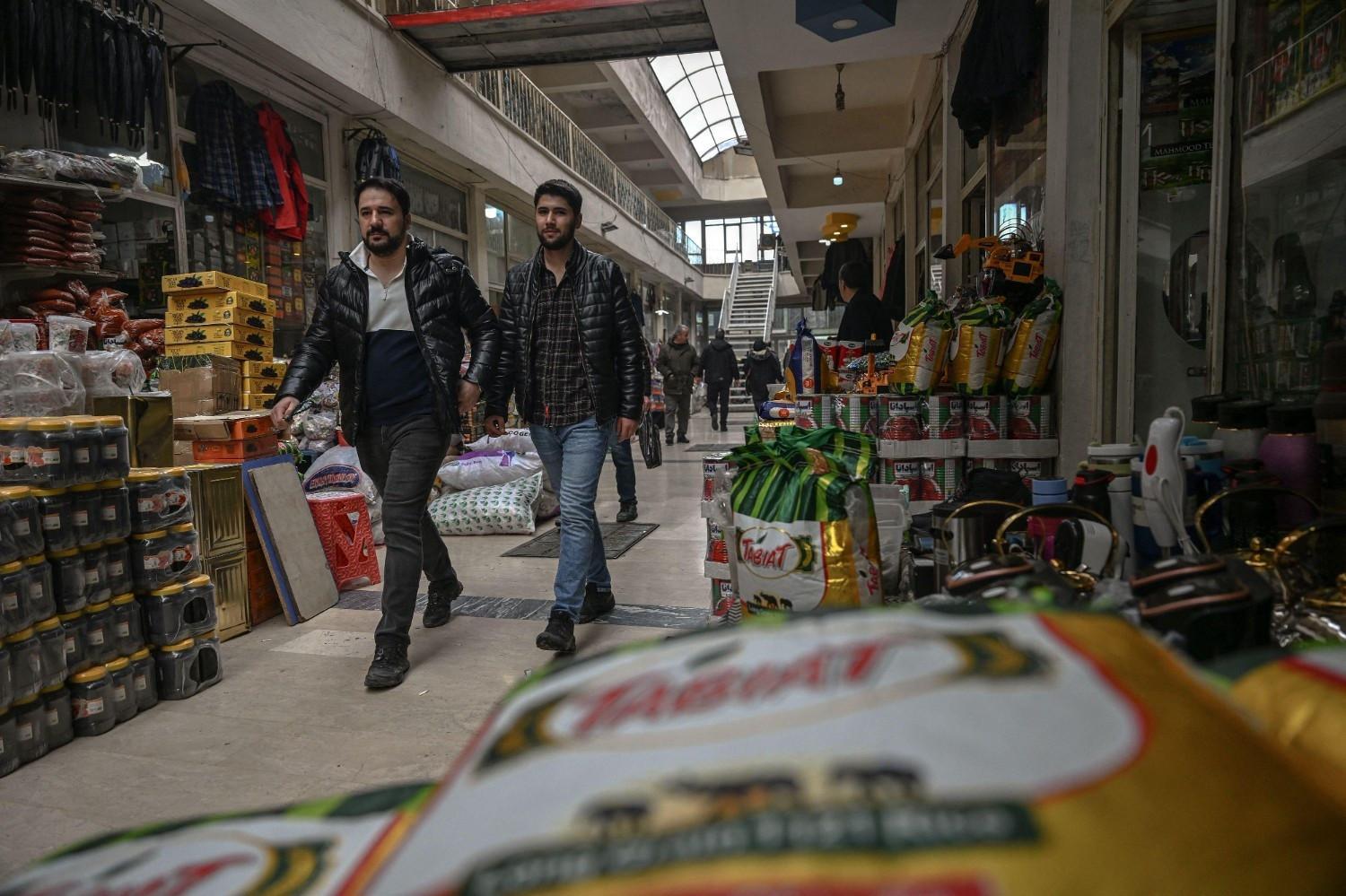 Trump signs order preparing for tariffs on Iran's trade partners