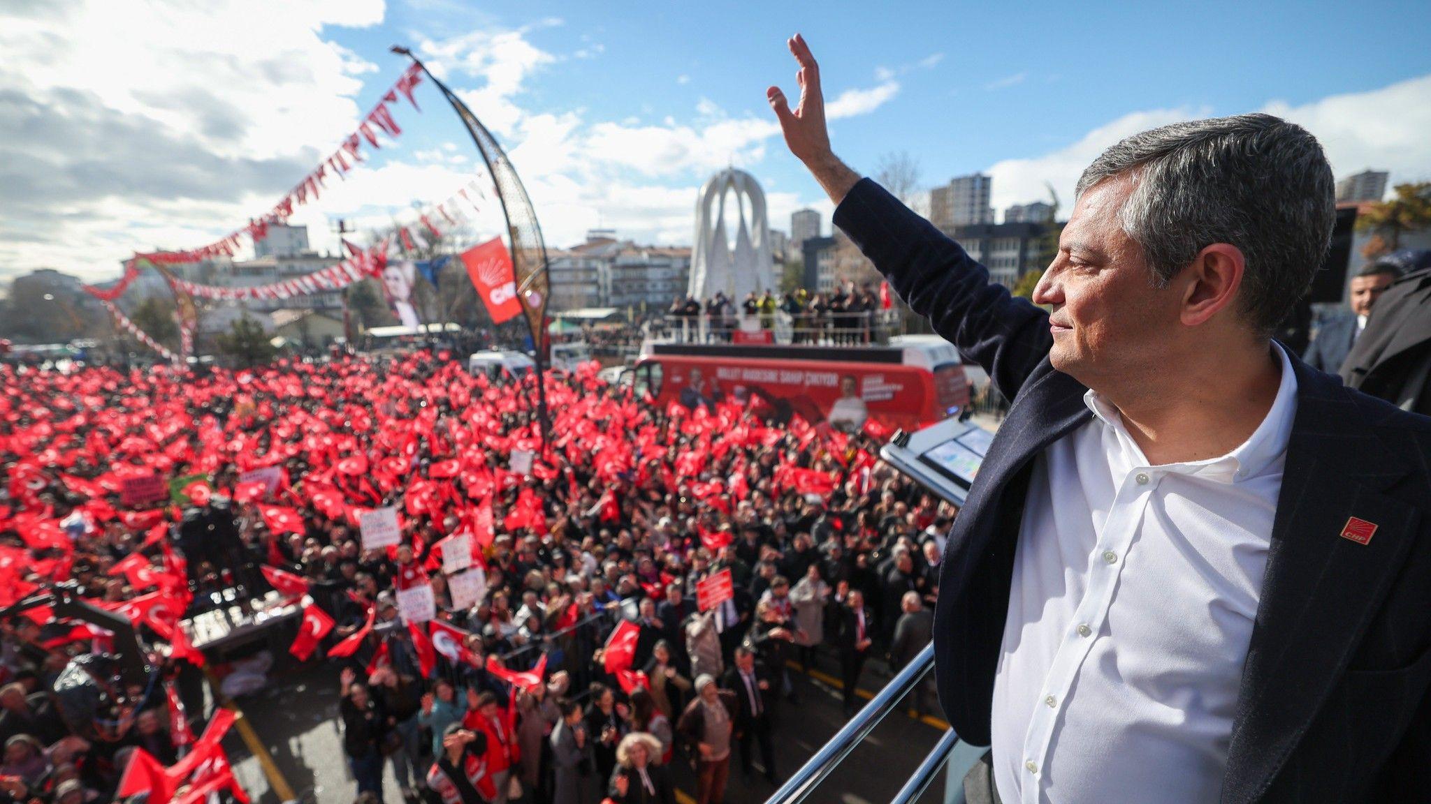 CHP leader vows farmer-friendly policies at Niğde rally
