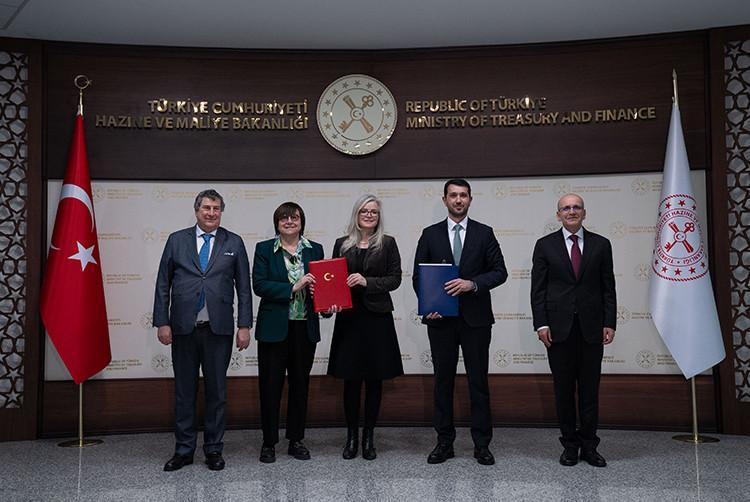 Türkiye secures $3 billion from CEB in last 10 years