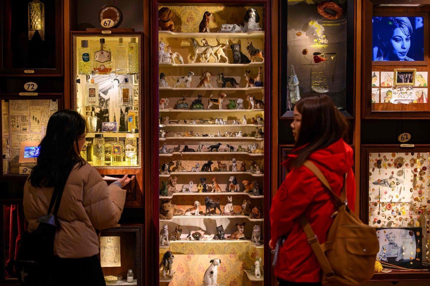 Crowds flock to Istanbul's Museum of Innocence before TV adaptation