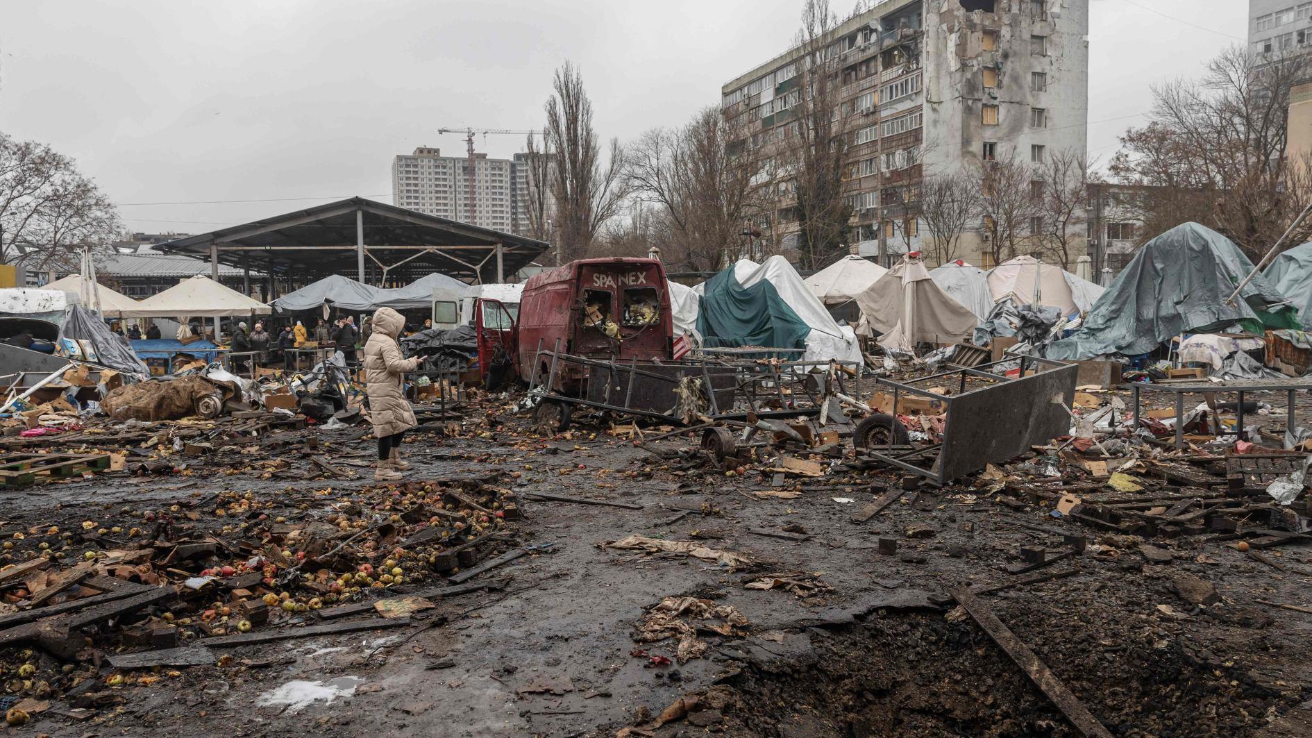 Russian strikes Ukrainian energy, port facilities, killing six