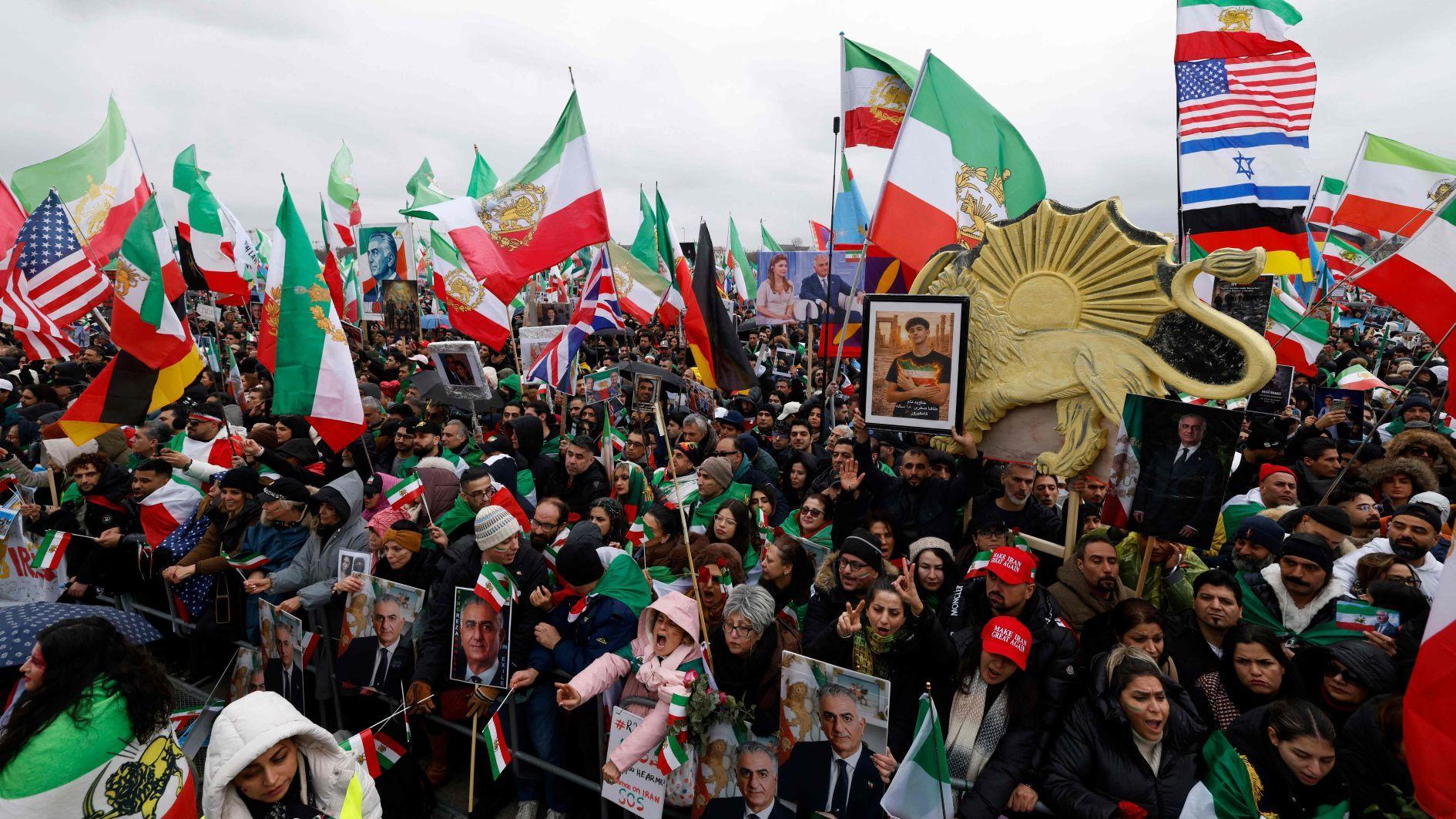 Iran signals readiness to compromise for nuclear deal with US