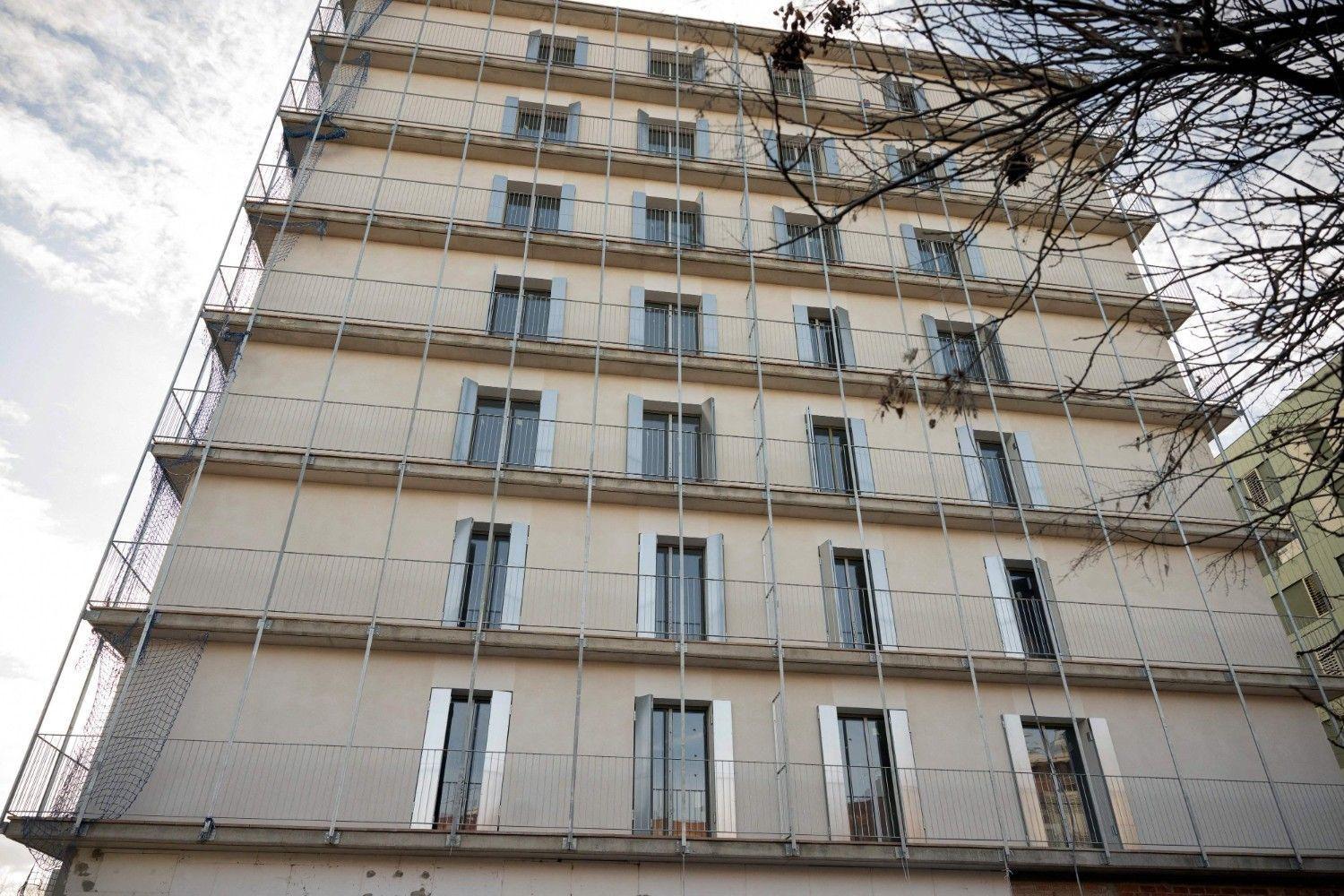 Spain launches investment fund to tackle housing crisis